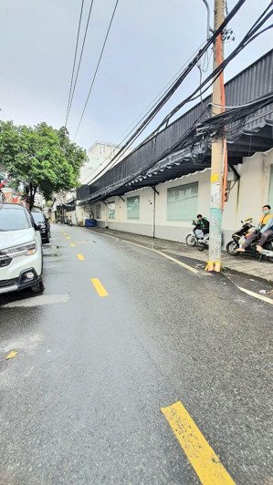 giảm sốc 1.2 tỷ nhà 4 tầng hẻm ô tô tránh nguyễn thị thập, quận 7, hơn 7 tỷ