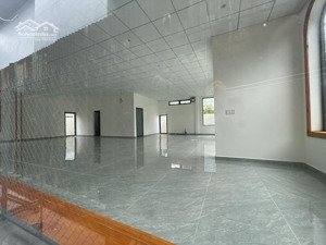 cho thuê 5 tầng thang máy mt đường 2 tháng 9 ! vi trí đăc địa hải châu gần ngay cầu rồng
dt đất 264