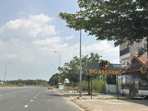 chuyển công tác bán nhanh lô đất hoàng tân, 3,2 tỷ, 212,5m2 sát vinhomes hạ long xanh 