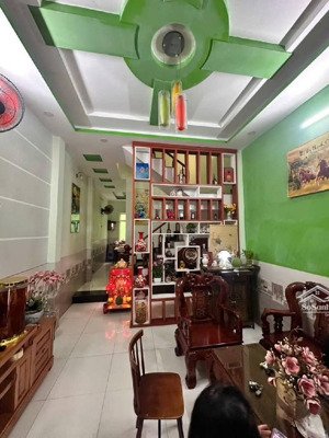 bán siêu phẩm bình tân giáp tân phú- dt 69m2- nhà 3 tầng btct- hẻm 5m thông- chỉ 4 tỉ 980tr tl