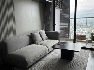 chủ cần tiền bán gấp căn hộ 2pn full đồ tại hoàng huy commerce. lh 