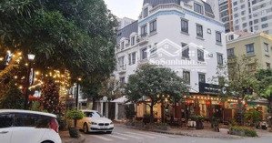 lactata văn phú dt 86m2; 4tầng; mt 4,5m 33.5ty