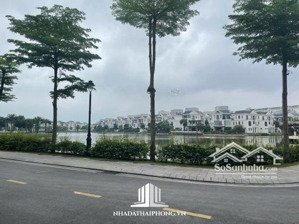 chuyển nhượng căn biệt thự đơn lập, view hồ vinhomes marina