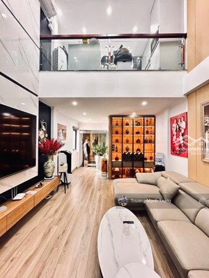 chấn động! thái thịnh ngõ thông, gần phố ô tô, 2 mặt thoáng, chủ thờ cúng cẩn thận nhiều lộc làm ăn