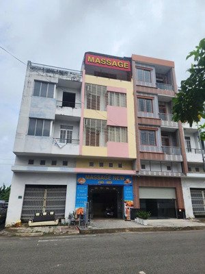 cần bán nhà 3 tầng mặt tiền tân phước, phú mỹ, bà rịa - vũng tàu, giá chỉ 5,4 tỷ, lh 