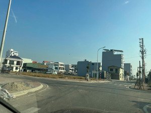 tđc xâm động 1 lô duy nhất 40m giá chỉ 4,4 tỷ sát vành đai 4 cực tiềm năng