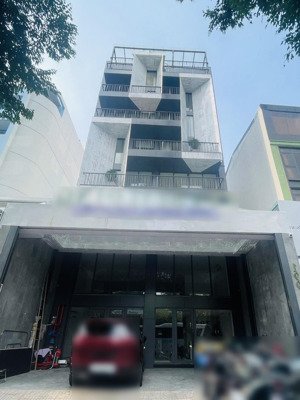 toà nhà 1.500m2 mt điện biên phủ, q3 (10x20m, 9 sàn trống suốt). nhà mới xây, bàn giao ngay