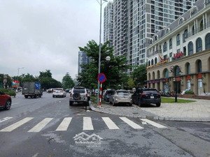 chủ cần tiền bán gấp lô đất 52m2 giá 5.9tỷ, ô tô vào nhà tại trâu quỳ, gia lâm