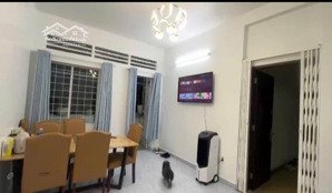 căn hộ 2pn trần kế xương - sổ 57,2 m2 - lầu thấp. chỉ 3 tỷ 050