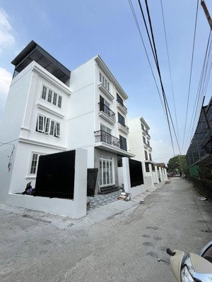 biệt thự đơn lập đại thành-quốc oai, 91m full thổ cư, ô tô cất trong sân nhà, 3km ra kđt đô nghĩa