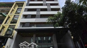 bán nhà mặt phố tây sơn, dt 200m2 x 2 tầng, giá 75 tỷ.