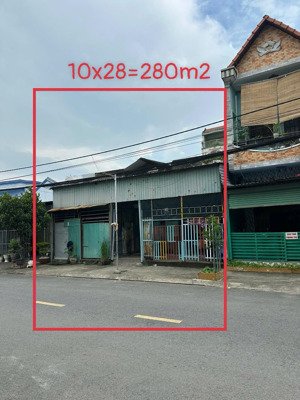 hàng hiếm tại chợ thông dụng - kính nổi 10x28