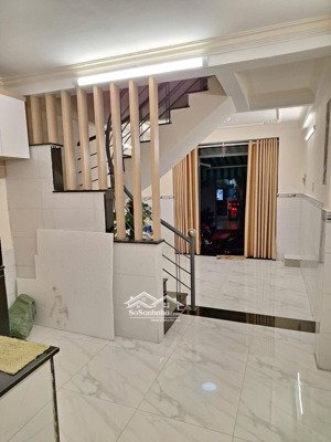 bán nhà 1 lầu hẻm nguyễn văn quá phường đông hưng thuận quận 12 ,giá 2,75 tỷ