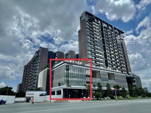 bán căn shop 1200m2, đang có hđ thuê 1 tỷ/tháng