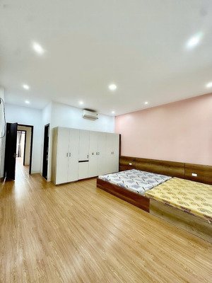 bán nhà 3 tầng đường 7m5 trần kim xuyến ,hoà xuân,đà nẵng