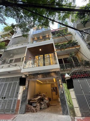 kd văn phòng đỉnh- 74m2x 5 tầng thang máy- ô tô đỗ cửa- 2 thoáng- phân lô- lõi đống đa