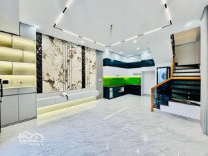 cầu diễn - 5 tầng - ô tô - nhú 6 tỷ