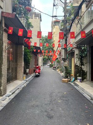 bán nhà phân lô phố sài đồng ô tô tránh 55m² giá 8 tỷ