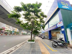 bán nhà mặt phố đại la vị trí trung tâm mặt tiền 5.5m thang máy 150m2 chỉ 64 tỷ