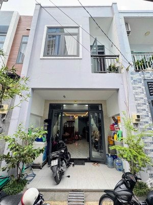 hương lộ 2 - lê văn quới - 48m2 ( 4 x 12 ) - 2 tầng mới keng - công năng đầy đủ