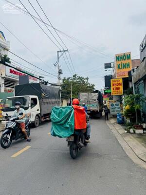 Nhà mặt tiền kinh doanh buôn bán sầm uất hiệp thành 13 quận 12