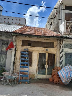 bán nhà mặt tiền 8 tỷ, 66.8m2 tại diên hồng, p1, q. bình thạnh, hcm