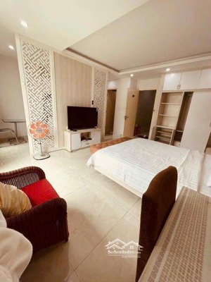 căn hộ dịch vụ đẹp- ban công chill ngay phú mỹ hưng 1 căn duy nhất , gọi minh nhé 