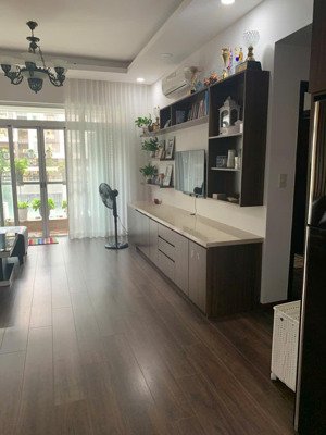 bán ch 82m2-2pn-2wc nội thất, riverside risedecne, nguyễn lương bằng, q7: 8 tỷ 280. lh 