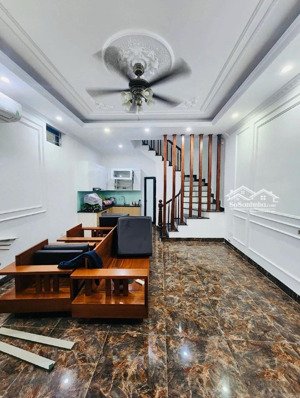 nhỉnh 11 tỷ, nhà lô góc kim mã, ba đình, dt38m2, 6t, mt5m, nhà xây mới