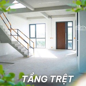 kẹt tiền làm ăn cần sang lại căn nhà phố gladia khang điền