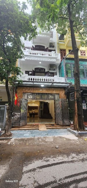 bán nhà mặt phố, vỉa hè, thang máy vũ phạm hàm, cầu giấy 69m2 6 tầng mt 5m 37 tỷ