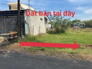 bán gấp lô đất 90m2, 700tr, đường cây trôm, thái mỹ. shr