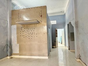 bán nhà 2 tầng mặt tiền hoàng thị loan, gần ngã ba huế, tp đà nẵng