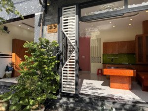 cho thuê nhà nguyên căn mới, thoáng mát đường an phú đông 3, q12, tp.hcm - có chỗ đậu ô tô