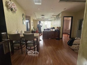 căn hộ chung cư 2 phòng ngủ (có thể setup thành 3pn) rộng 105m2 giá tốt ở trung tâm thành phố