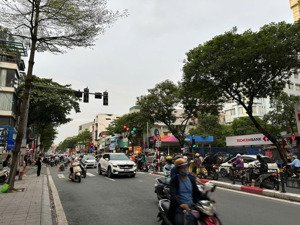 bán nhà mặt phố nguyễn lương bằng - đống đa 110m2x6t thang máyxmt 5m - 55 tỷ - dòng tiền 1.2 tỷ/năm