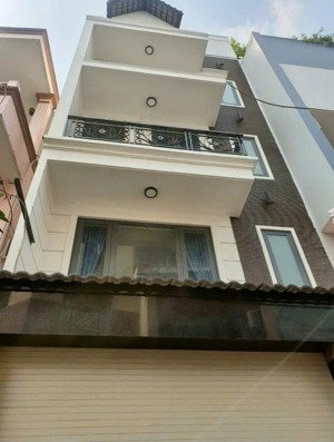 cần cho thuê nhà mt 993a đường 3/2 p.7 q.11