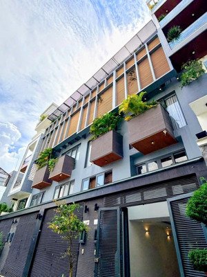 8,9 tỷ! hẻm 8m trường chinh, khu vip bàu cát. 4,5x12m. 5 tầng, nhà đẹp