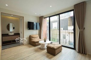 vip! toà chdv hoàng cầu, 115m2*8t, mt 8m, 34 phòng kk, ngõ kd, gần phố, đủ pccc, dòng tiền 8%/năm!