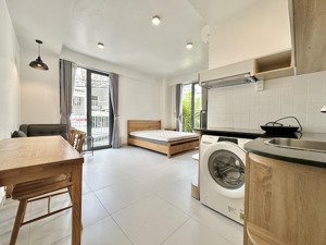 cho thuê căn hộ mới 35m2, full nt ở trần khắc chân, ngã 4 phú nhuận. toà thang máy, bãi xe rộng