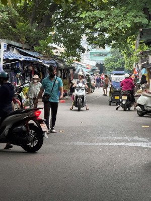 chào bán lô đất đẹp
2mặt tiền -tôn đản & cao sơn pháo vị trí kinh doanh tất cả các mặt hàng .v.