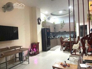 hàng thơm nhà 1trệt 1lầu, trường lưu, p.long trường q9 dt đất :53m2 giá 3.8tỷ shr