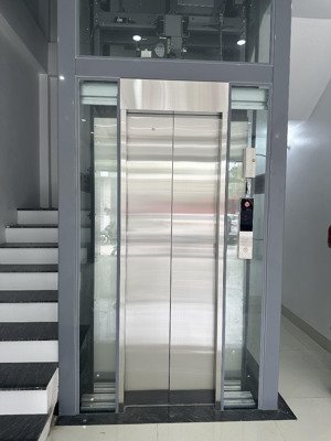 chính chủ bán nhà đồng mai, hà đông thang máy fadil đỗ cửa diện tích: 40m 5 tầng mặt tiền