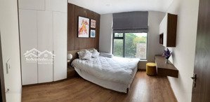 cần bán gấp căn góc 3pn đầy đủ nội thất 92m2 tòa dv03 giá 6.3 tỷ.lh: 