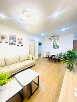 chính chủ bán gấp căn hộ ct7hjk dương nội dt 57m2 tim tường 2 ngủ, 2wc giá 4 tỷ. lh: 