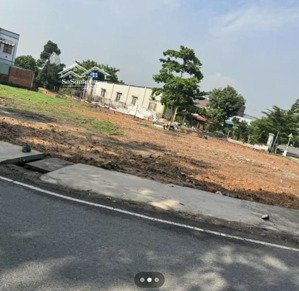 bán gấp lô đất mặt tiền đường sỏi đỏ định hiệp. sổ hồng sẵn. thổ cư. dân cư đông đúc