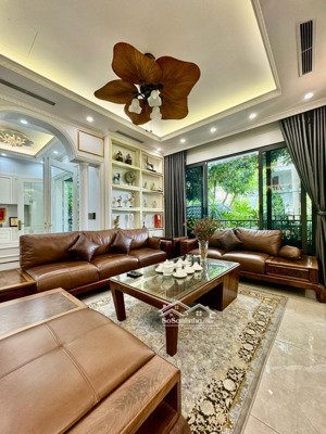 bán biệt thự kđt xala - hà đông - dt225m2 -nội thất cao cấp -có tầng hầm gara ôtô -ô chờ thang máy