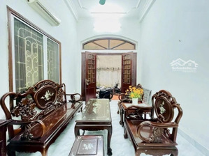 bán nhà đường láng ngã tư sở trung tâm đống đa nhà đẹp 4 tầng, full nội thất, giá chỉ 10.5 tỷ