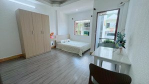 cho thuê gấp chdv cao cấp mt khánh hội 16m2 full nội thất mới giá 5 tr5 p2 .q4