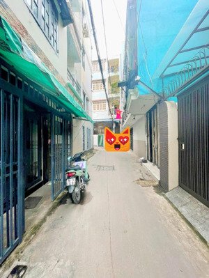 bán nhà 4 tầng khu dân cư gần đường vĩnh hội.